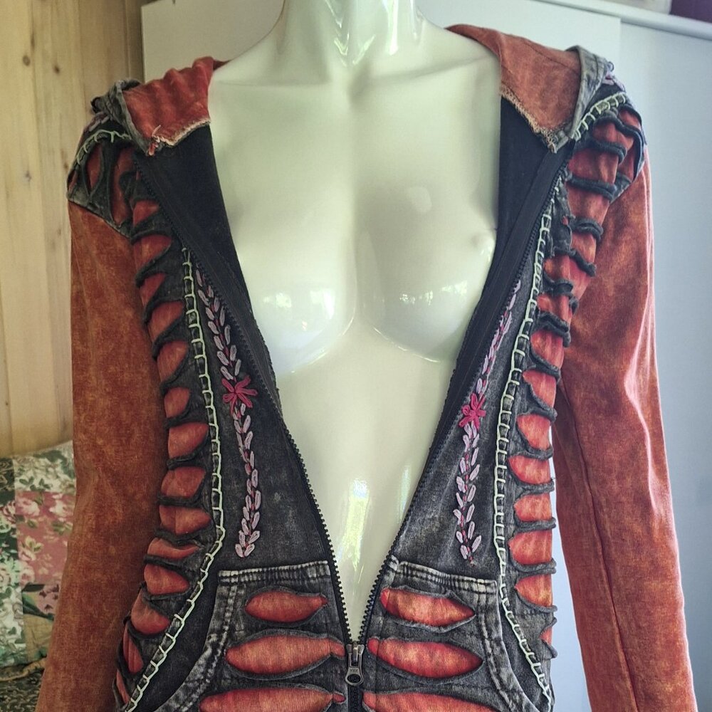 Multi-colored, India patchwork jacket with zipper & hood. Comfy & colorful! M
